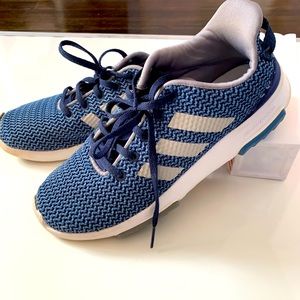 Adidas cloud foam sneakers ❣️